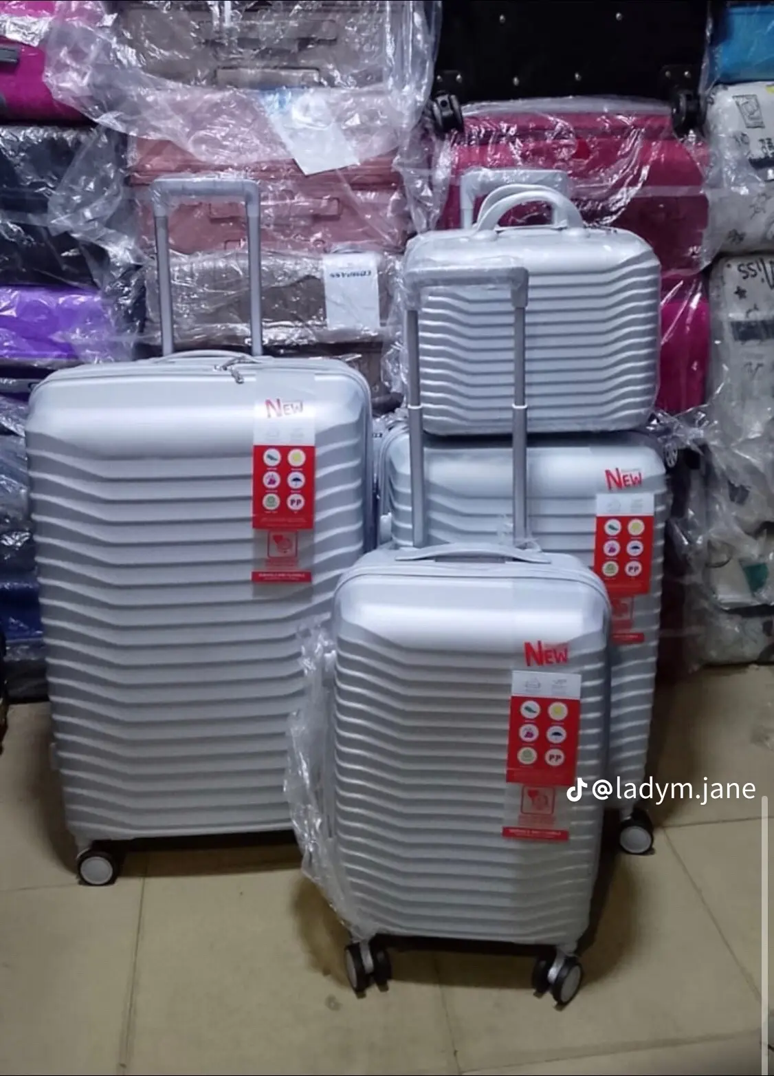Traveling boxs