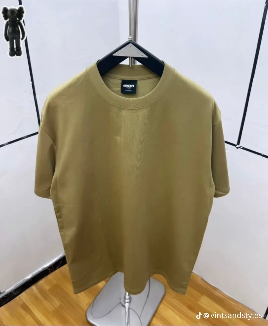 Luxury T shirts 