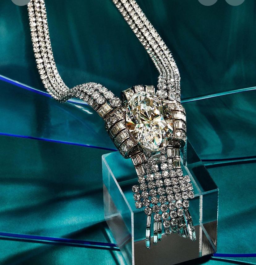 Luxury jewelry 