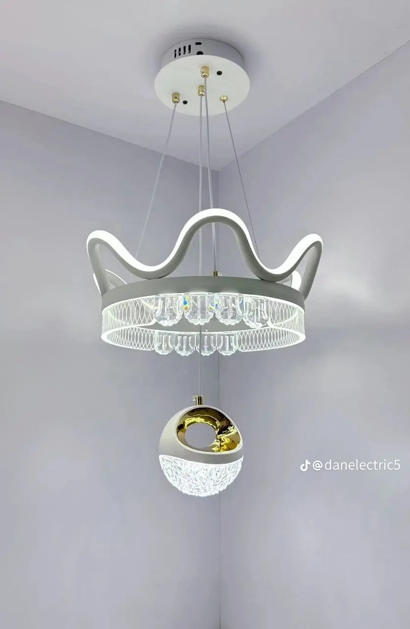 Luxury chandelier 