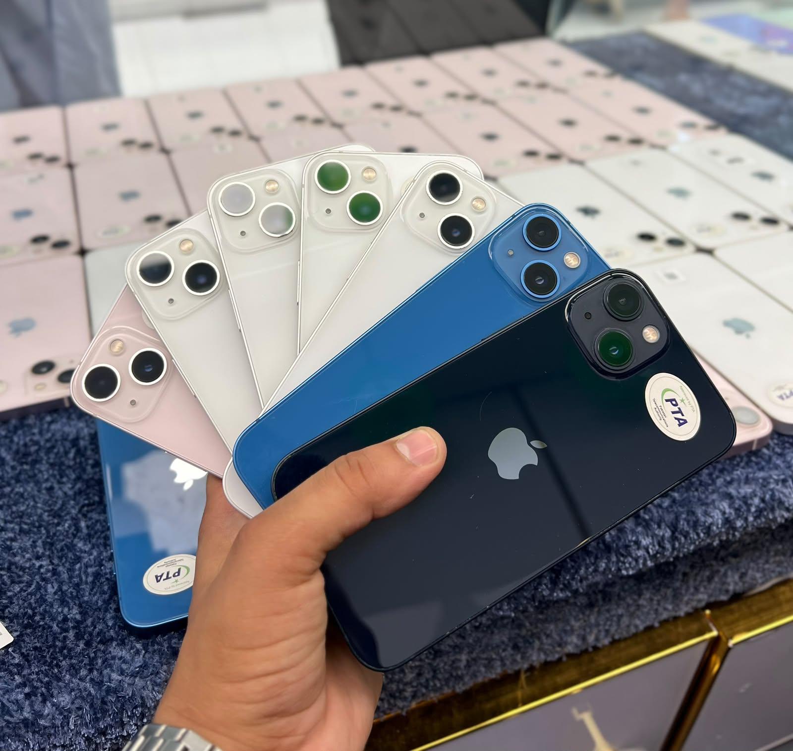 iPhone 13