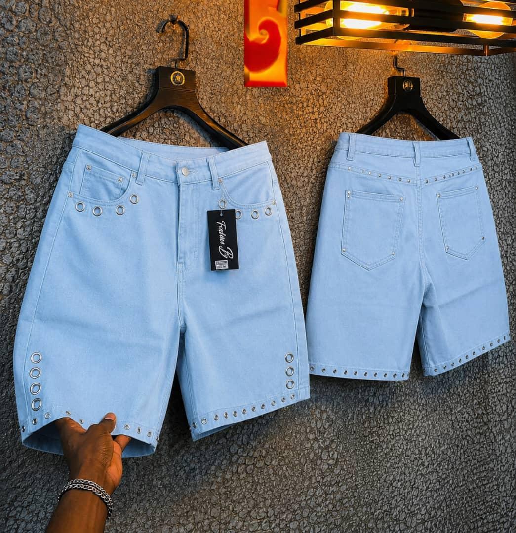 STOCK BAGGY SHORTS 