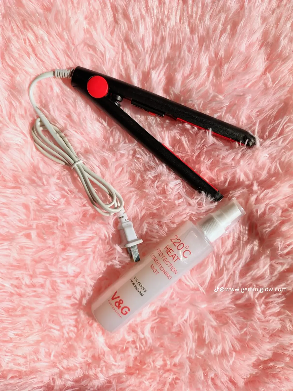 Hair straightener