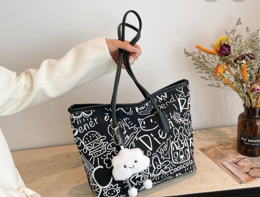 Tote bags